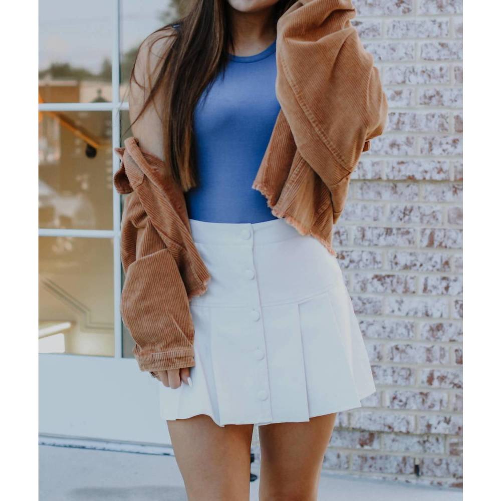 NEW LE LIS high school sweetheart skirt in white - Picture 8 of 9